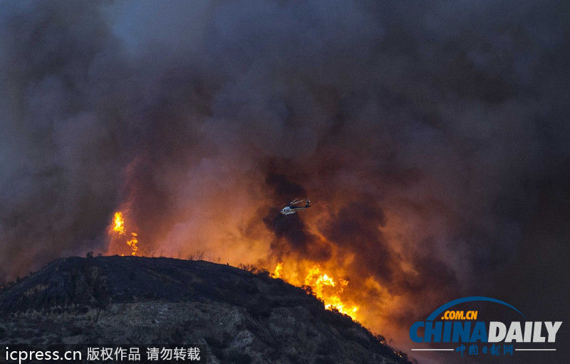 澳門頭條永久免費(fèi)資料,洛杉磯市長山火期間出訪遭批